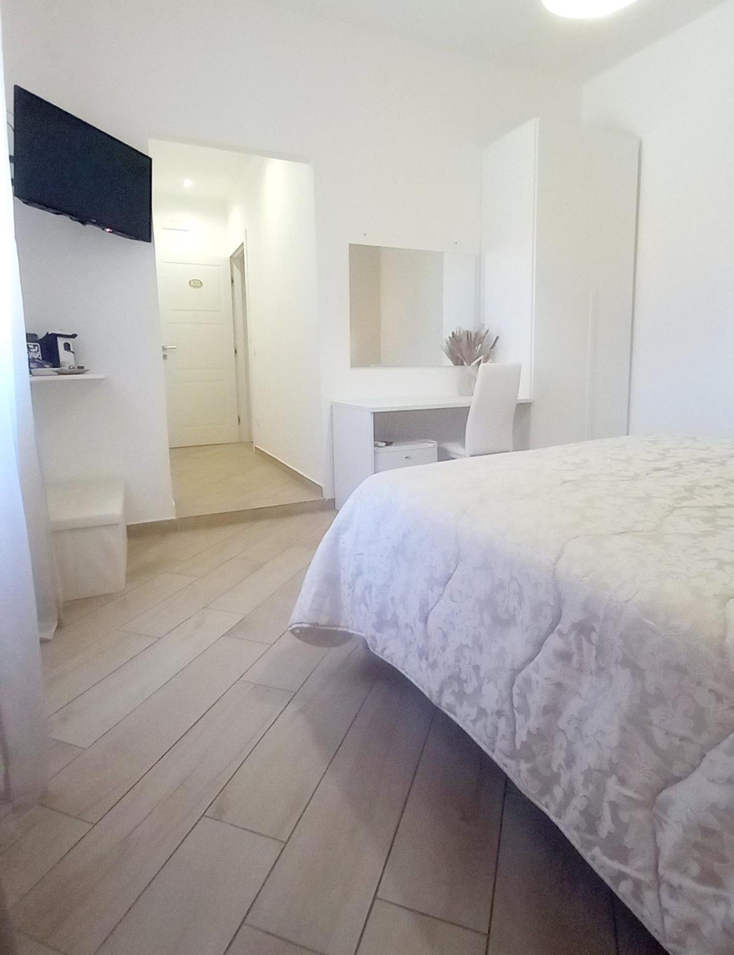 Casa Francesca E Rooms Santa Maria di Castellabate Exterior photo