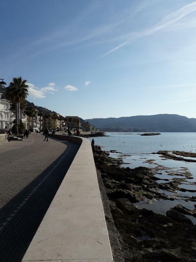 Casa Francesca E Rooms Santa Maria di Castellabate Exterior photo